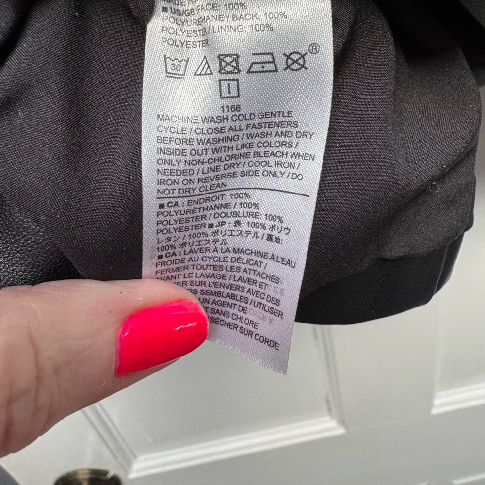 NWOT Banana Republic Black Faux Leather A-Line Skirt - Picture 6 of 7